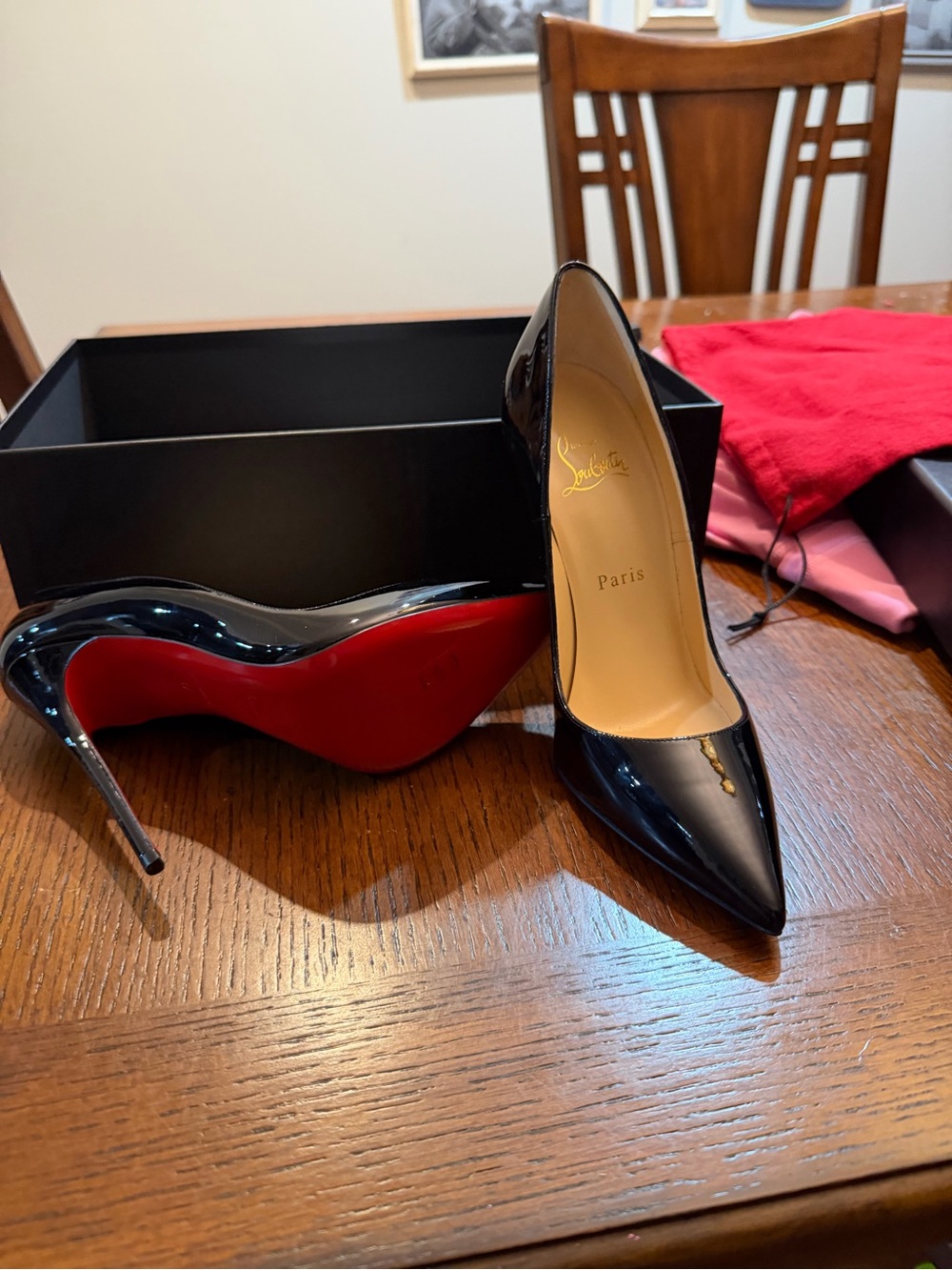 Christian Louboutin Black Patent Leather Pumps with Signature Red Soles - Picture 4 of 4